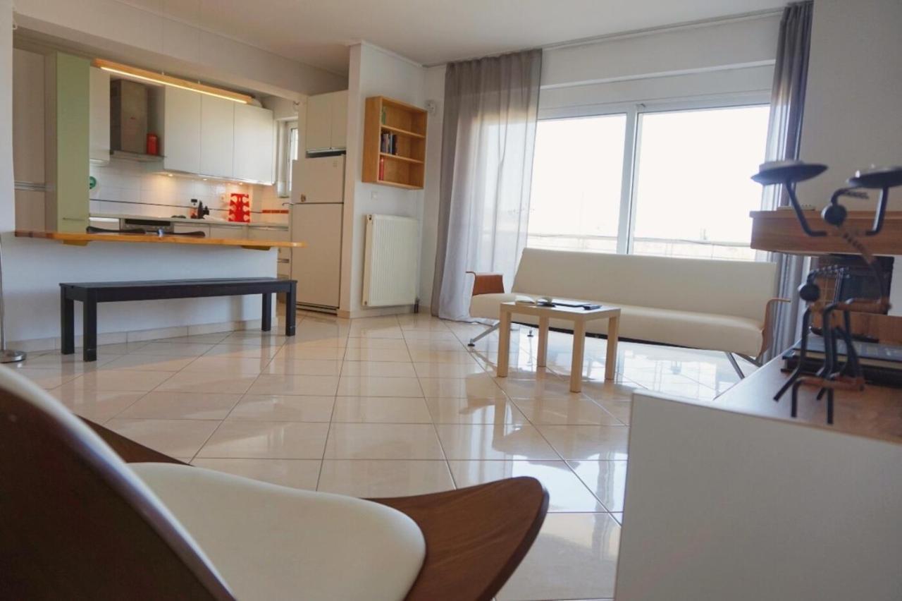 Piraeus Bright Apt Exteriör bild